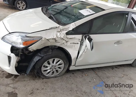 2013 Toyota Prius Plug-In из США, поврежденный, VIN JTDKN3DP3D3040158